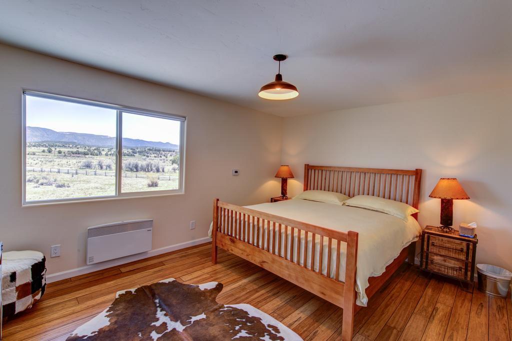 Sevier River Retreat Хатч Экстерьер фото
